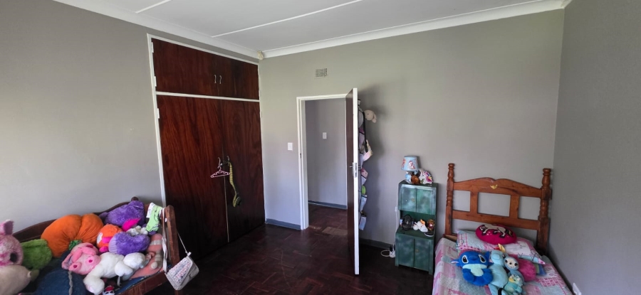 5 Bedroom Property for Sale in Songloed North West